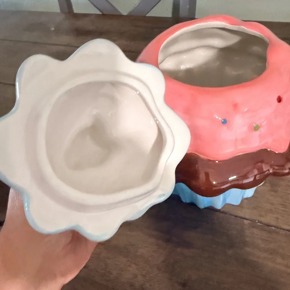 Strawberry Cupcake Cookie Jar Cute Kitchen Decor Ceramic Storage Jar